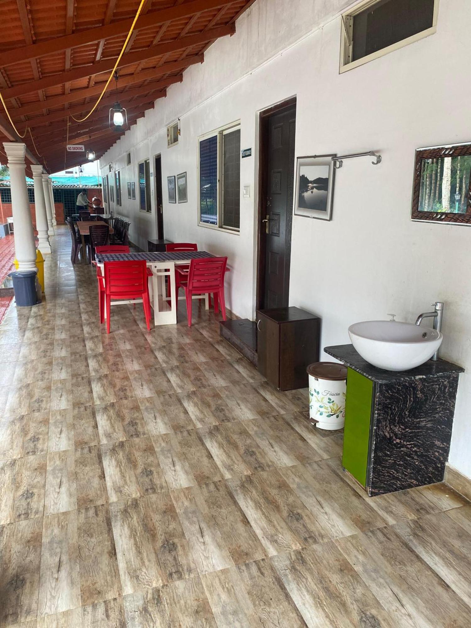 Bougain Villa Chikmagalūr Екстериор снимка